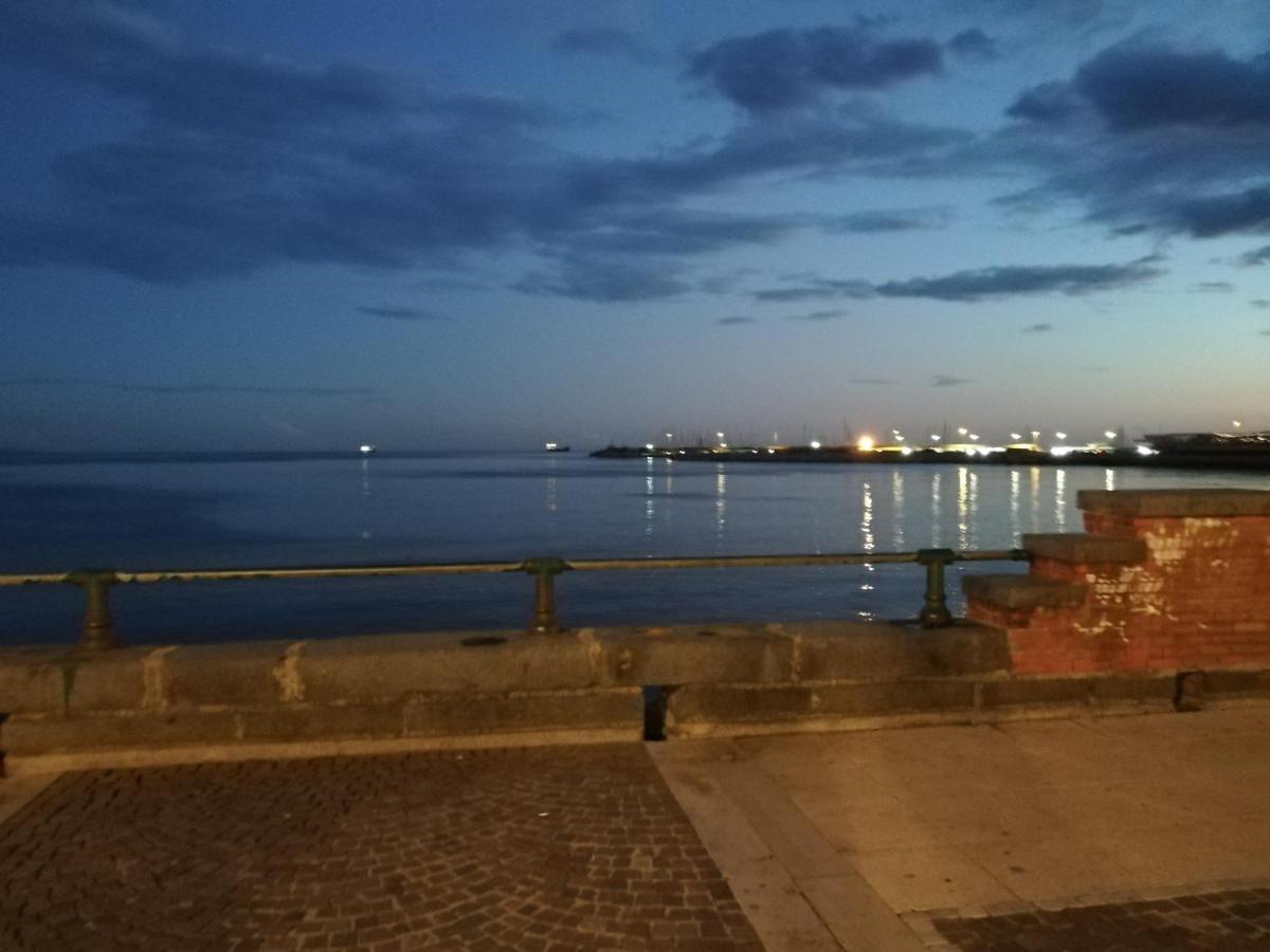 Il Sogno... Bed & Breakfast Salerno Bagian luar foto