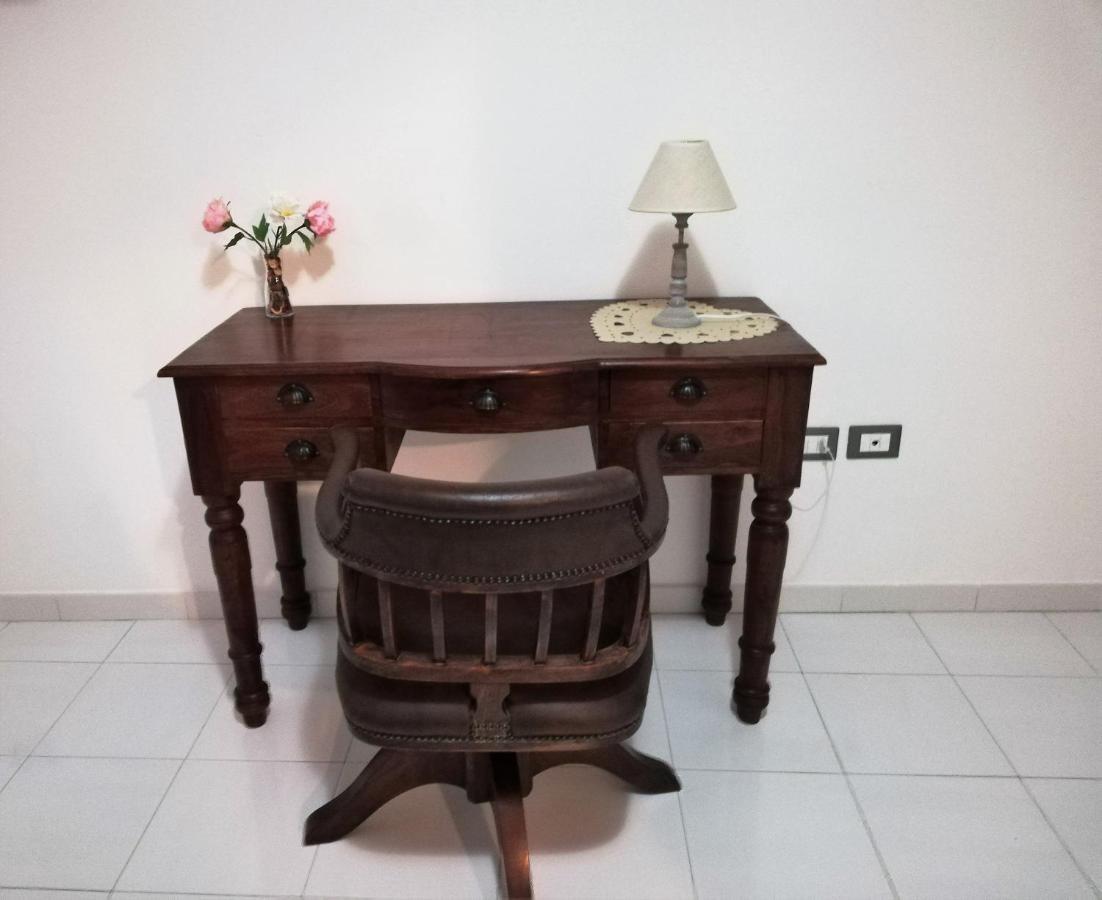 Il Sogno... Bed & Breakfast Salerno Bagian luar foto