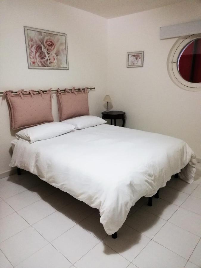Il Sogno... Bed & Breakfast Salerno Bagian luar foto